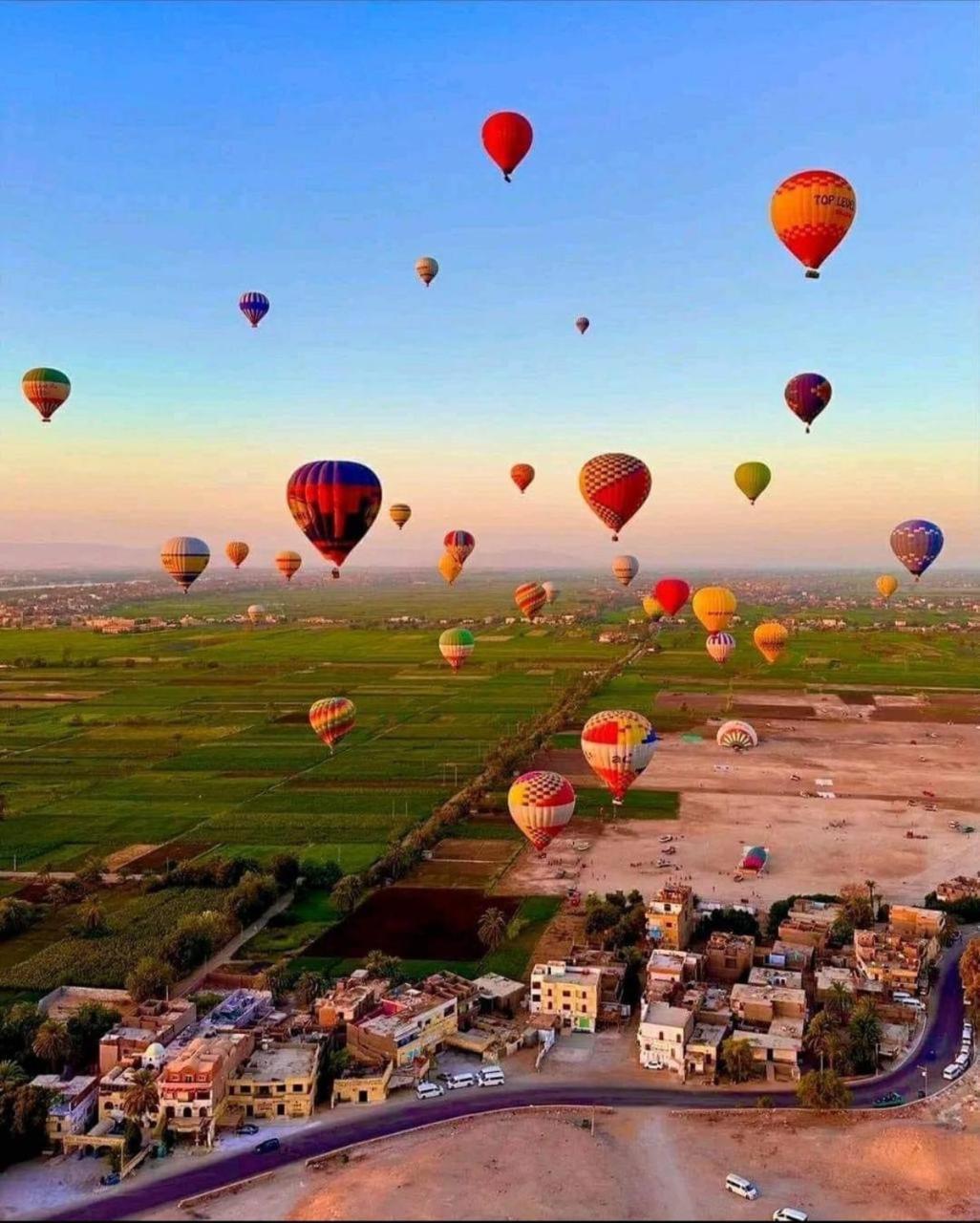 Kafret el-Gabal Maro Pyramids Hotel מראה חיצוני תמונה